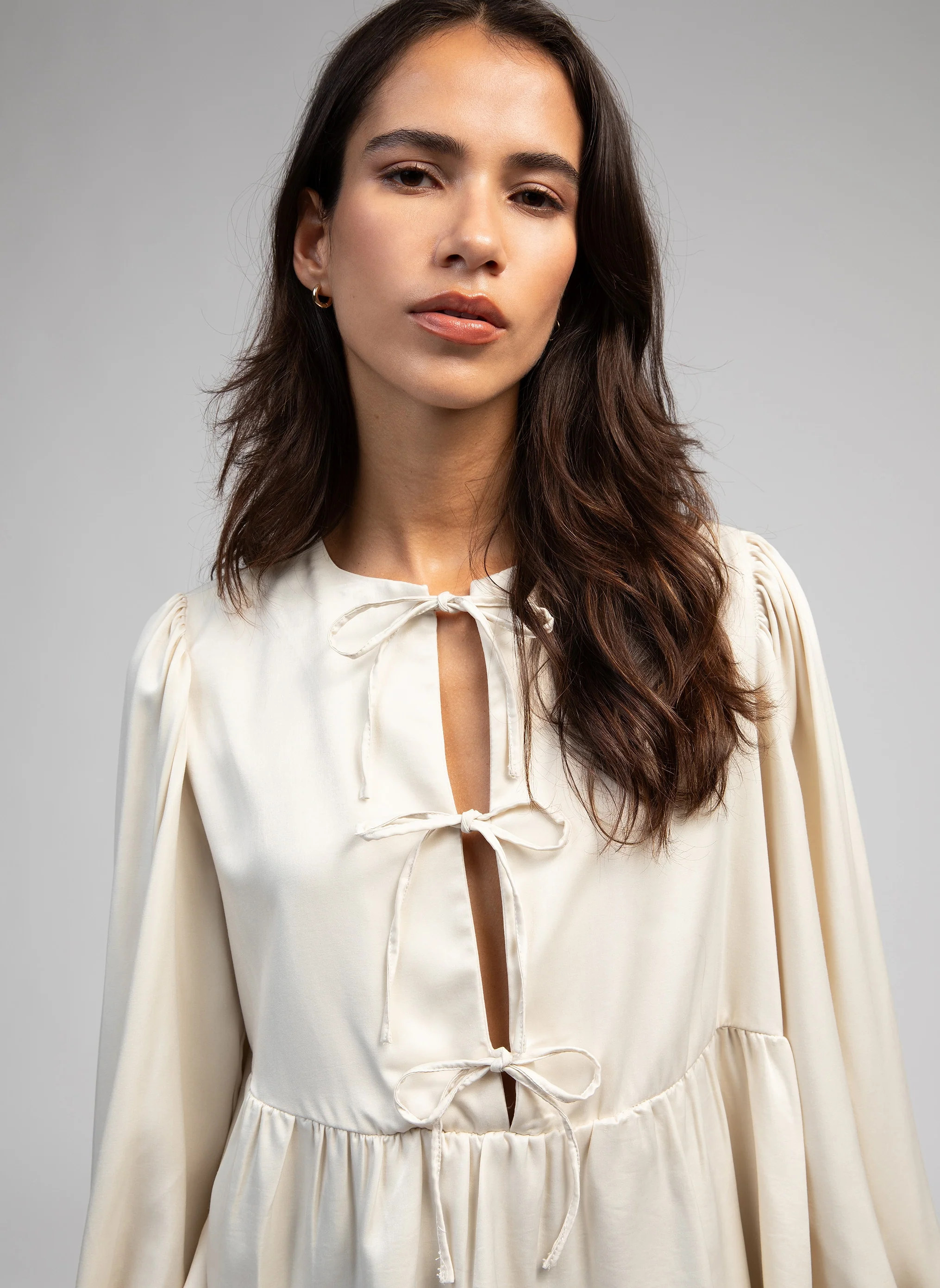 BLOUSE KAELYNA ecru - Image 3