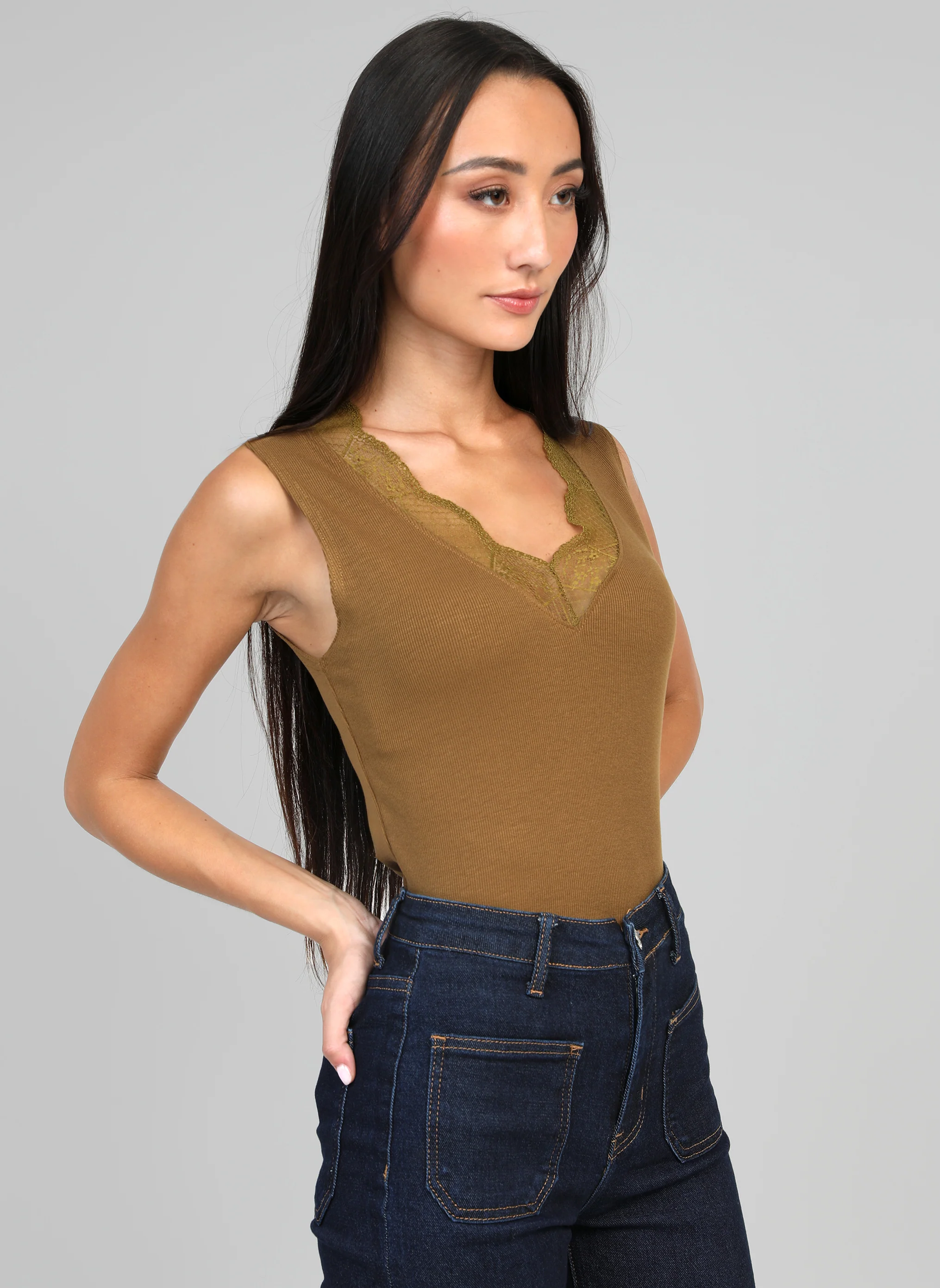 DEBARDEUR ASTURIE olive - Image 3