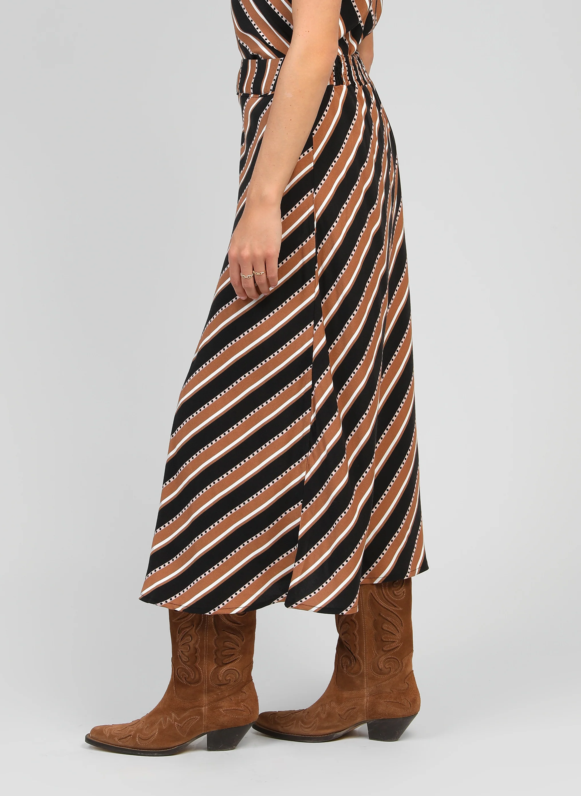 JUPE MIDI GANIA velia camel - Image 4