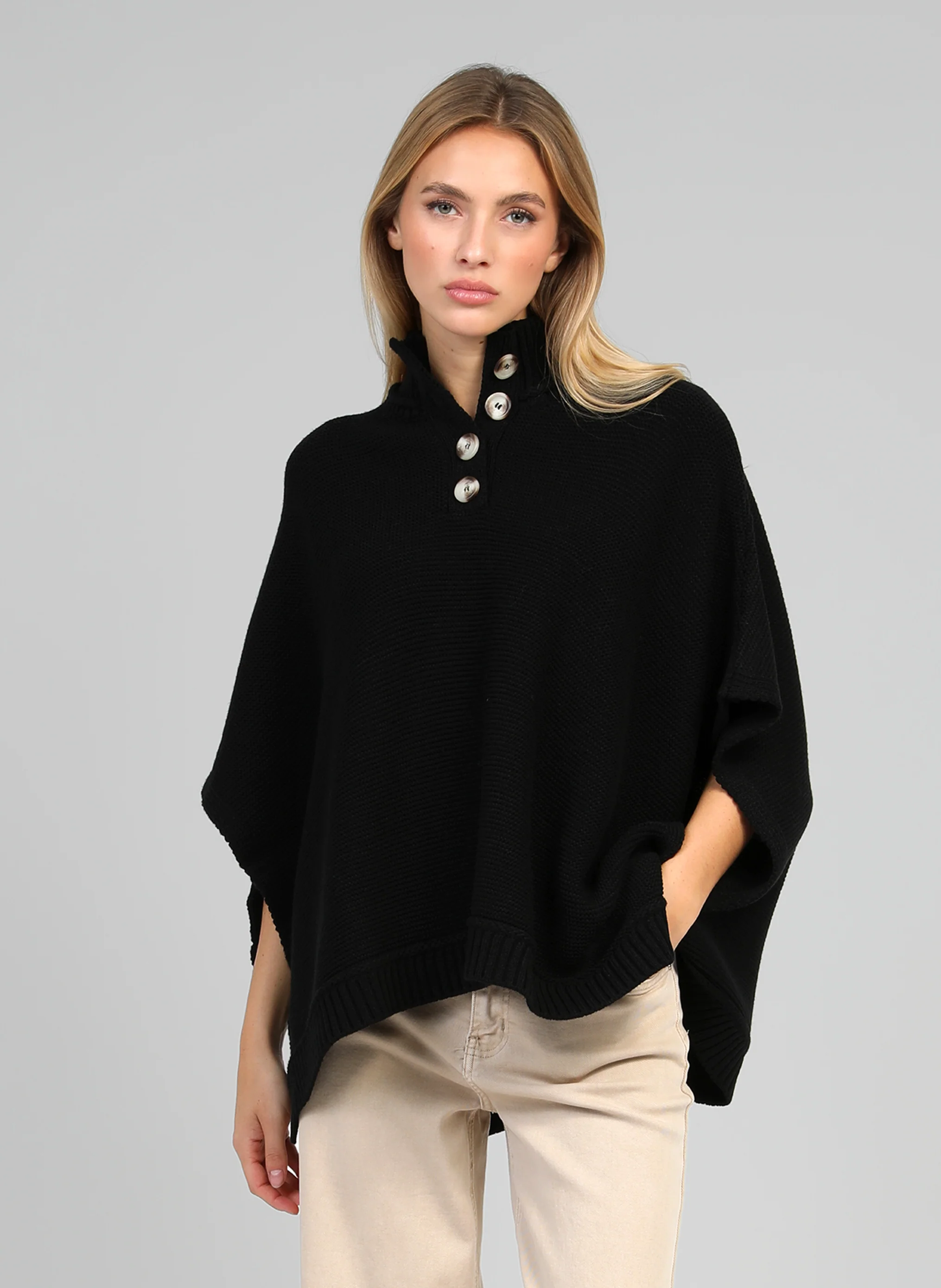 PULL VENTI noir