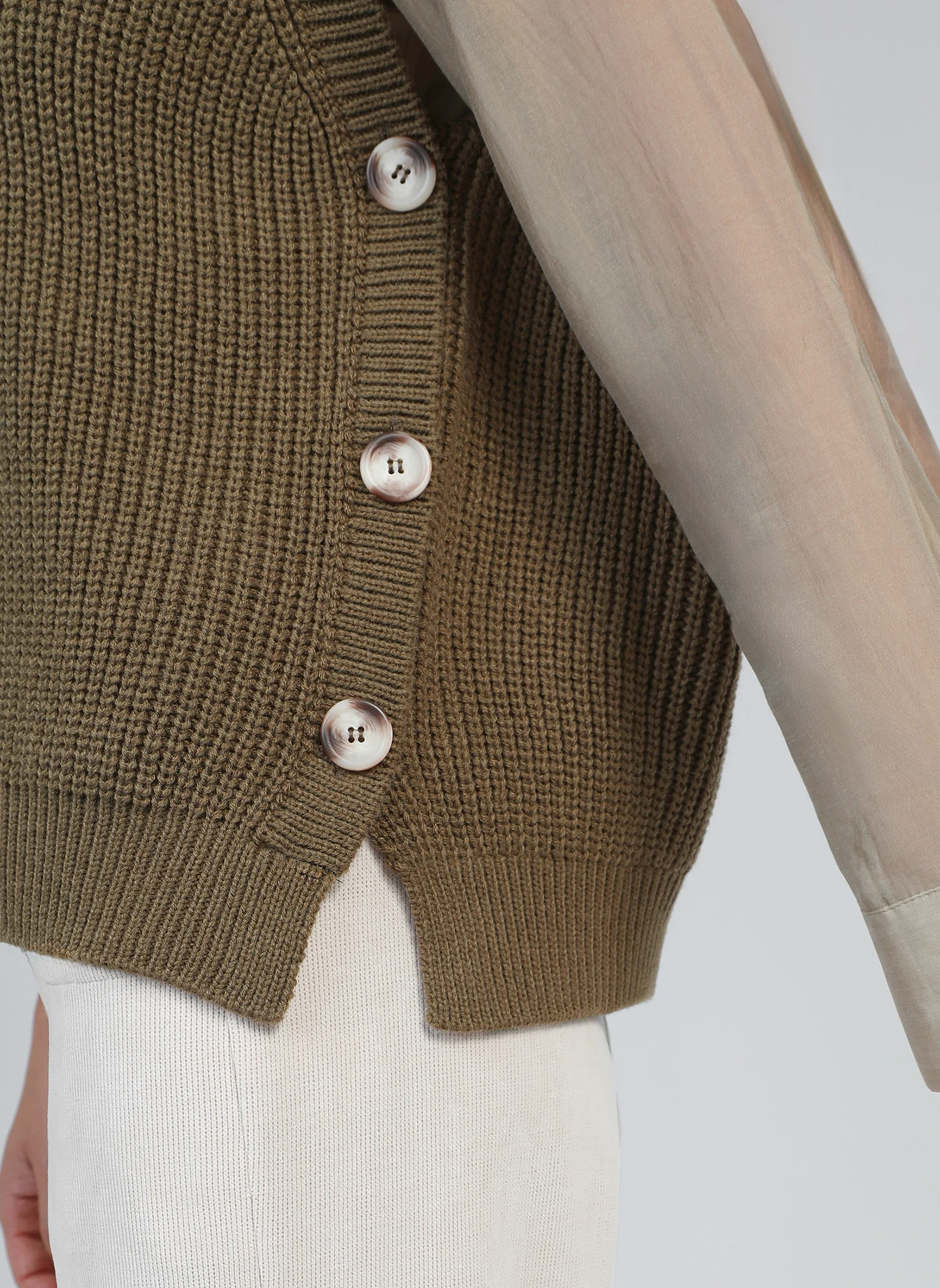 PULL VIVIENNE militaire - Image 2
