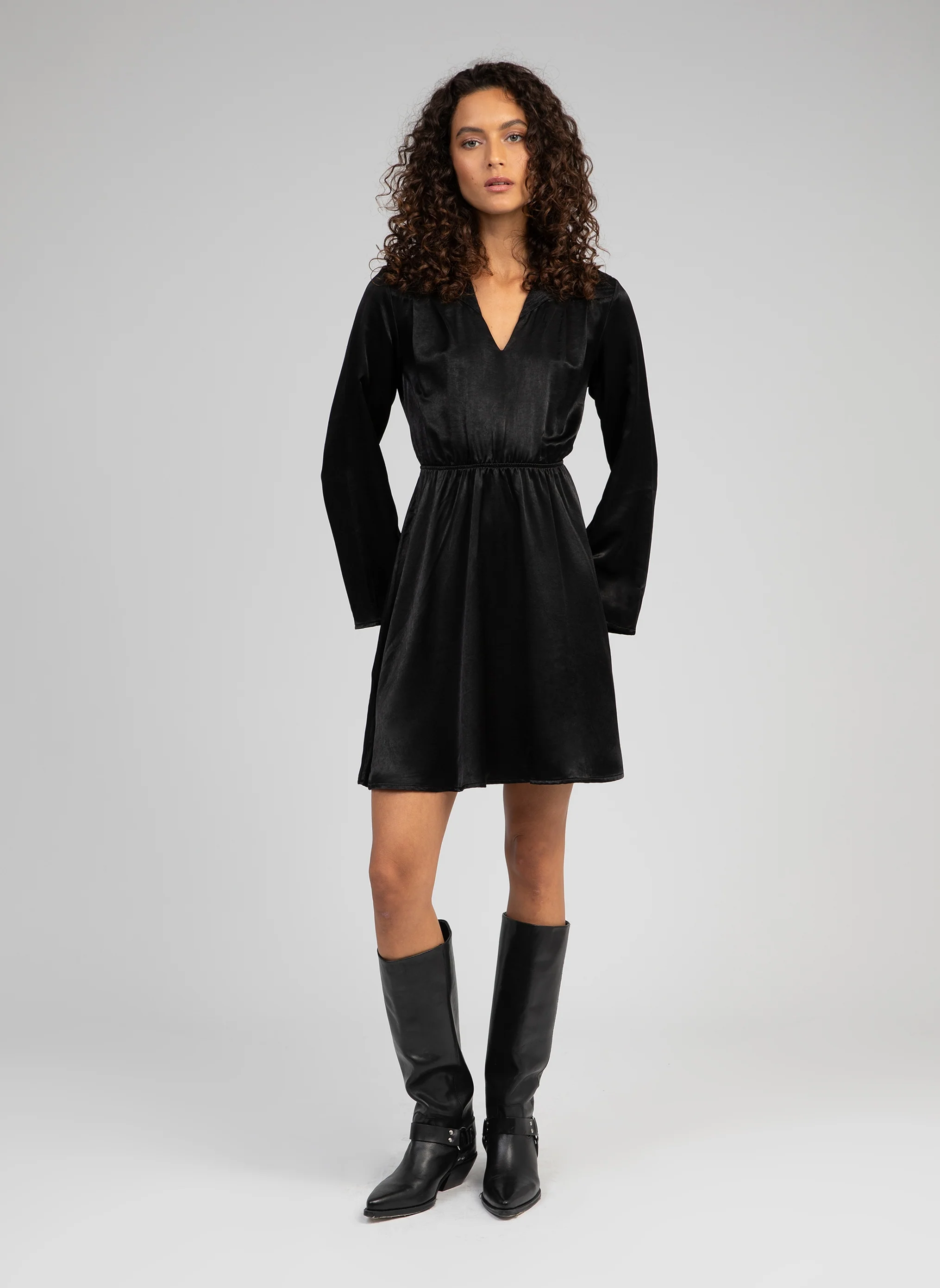 ROBE COURTE MARIBELA noir