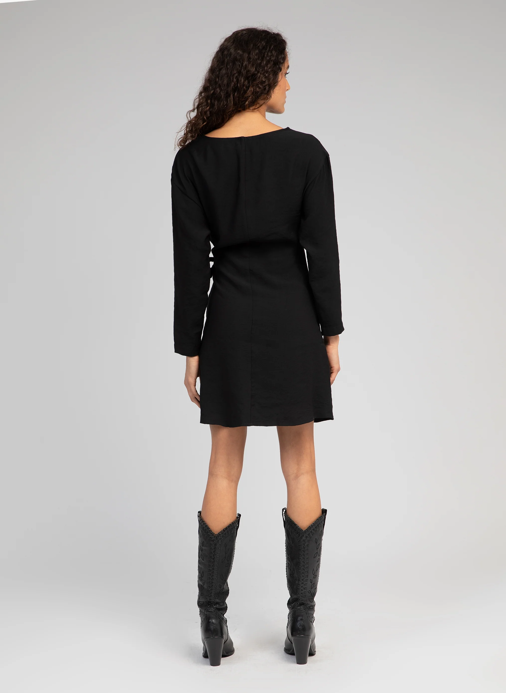 ROBE COURTE MELOKA noir - Image 4