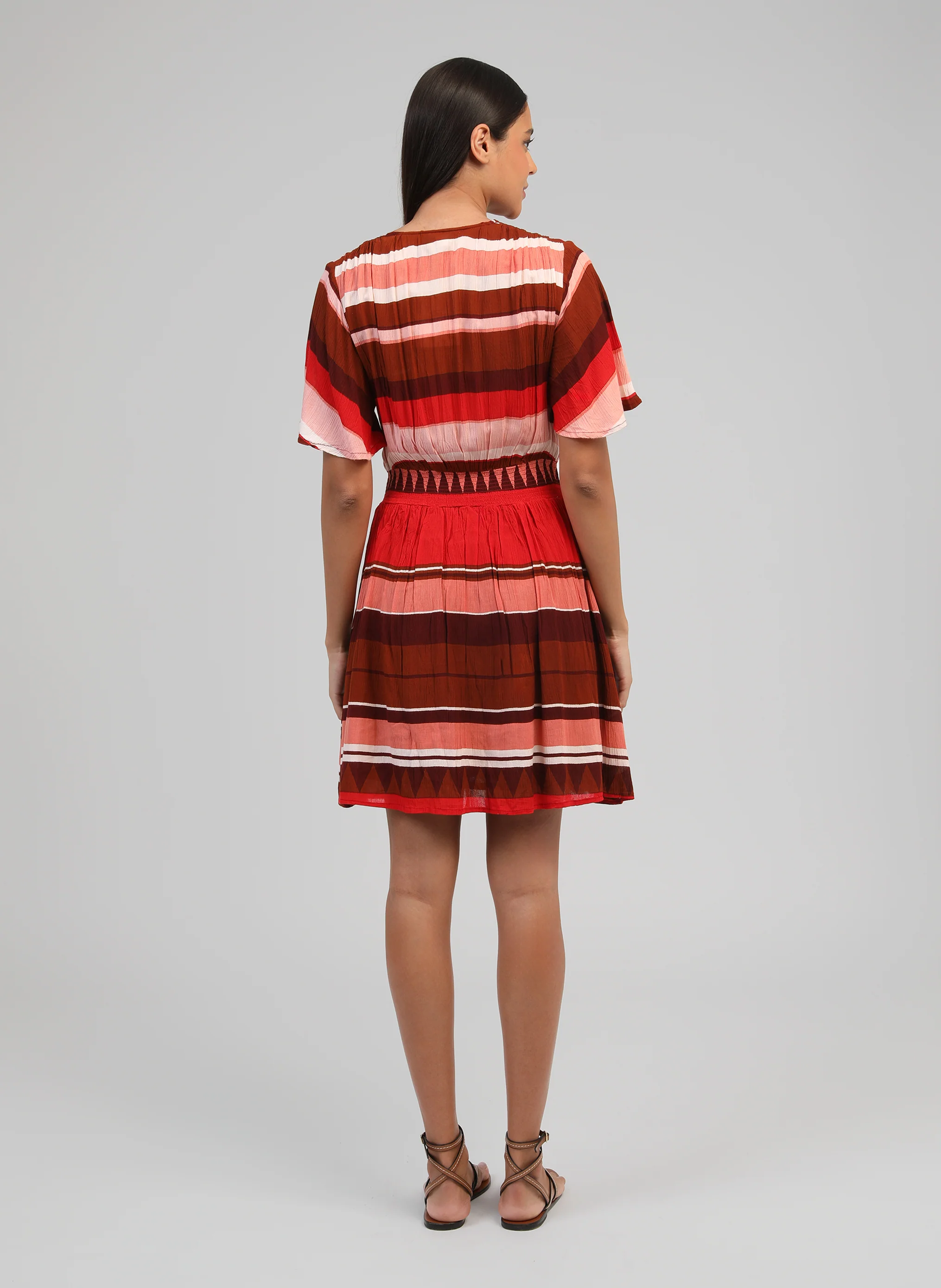 ROBE COURTE OFLYMA sulana bordeaux - Image 4