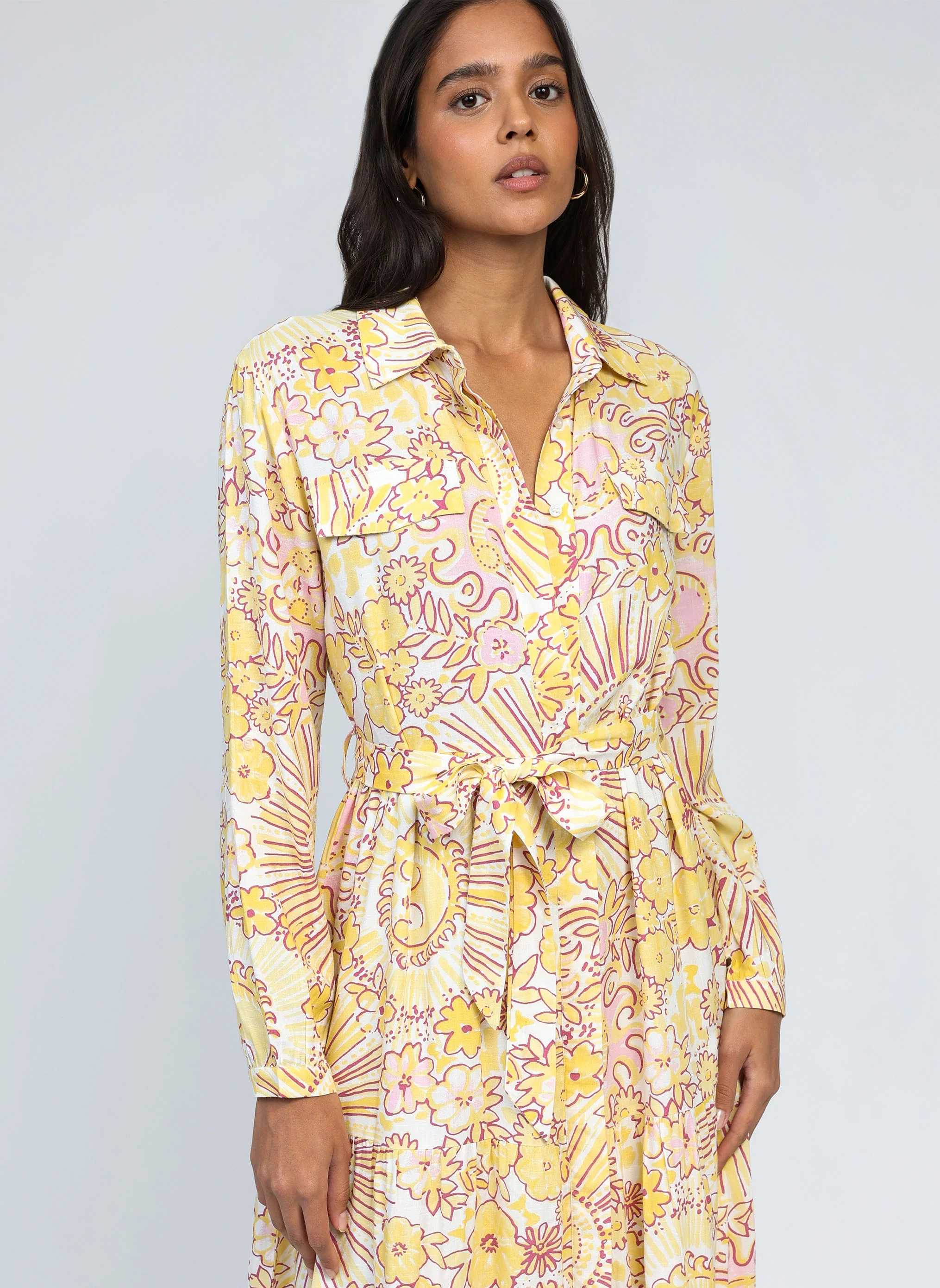 ROBE LONGUE OVINTA shiny jaune - Image 3