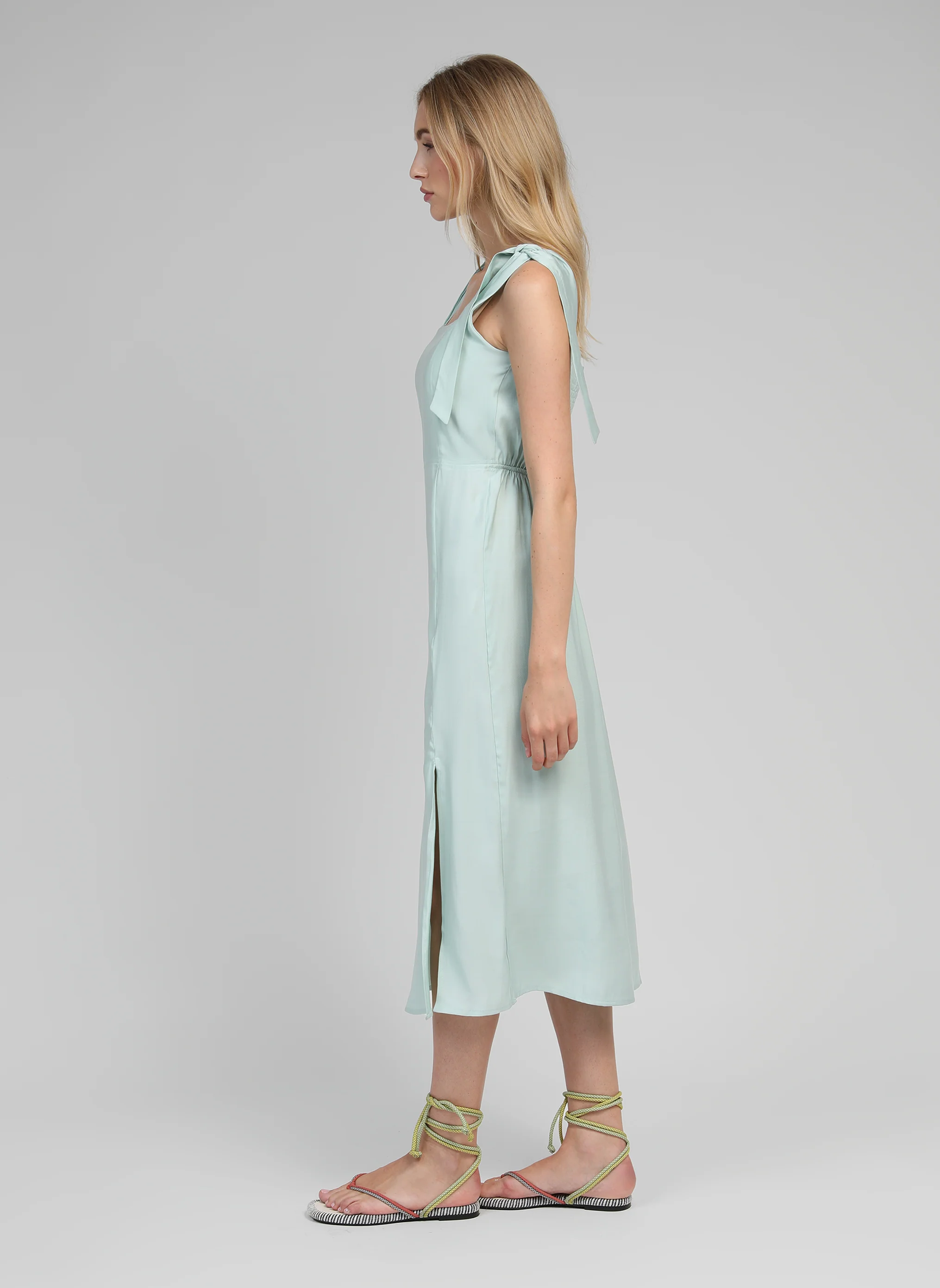 ROBE MIDI MANTA celadon - Image 3