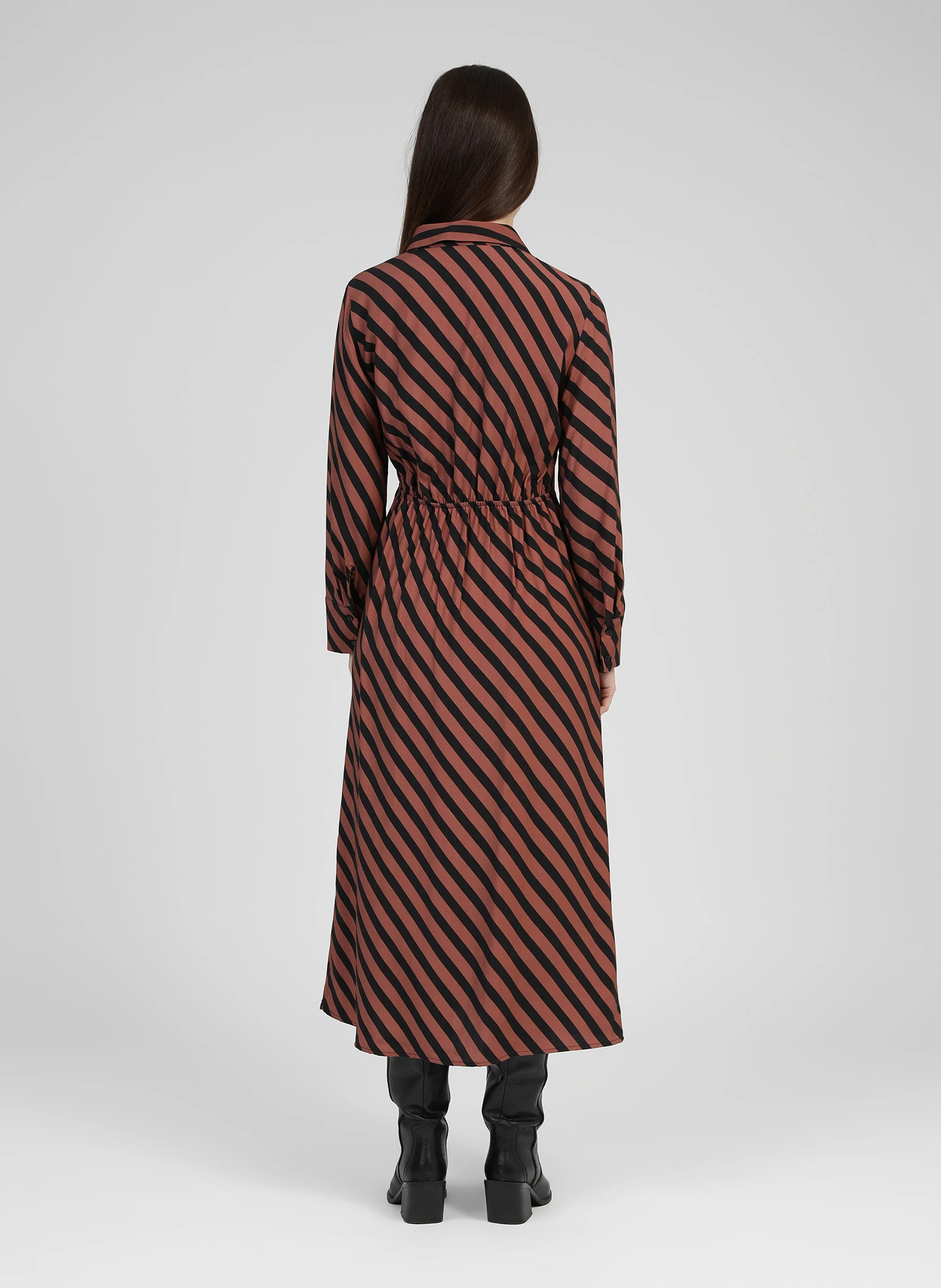 ROBE LONGUE MATARA stipe chocolat - Image 4