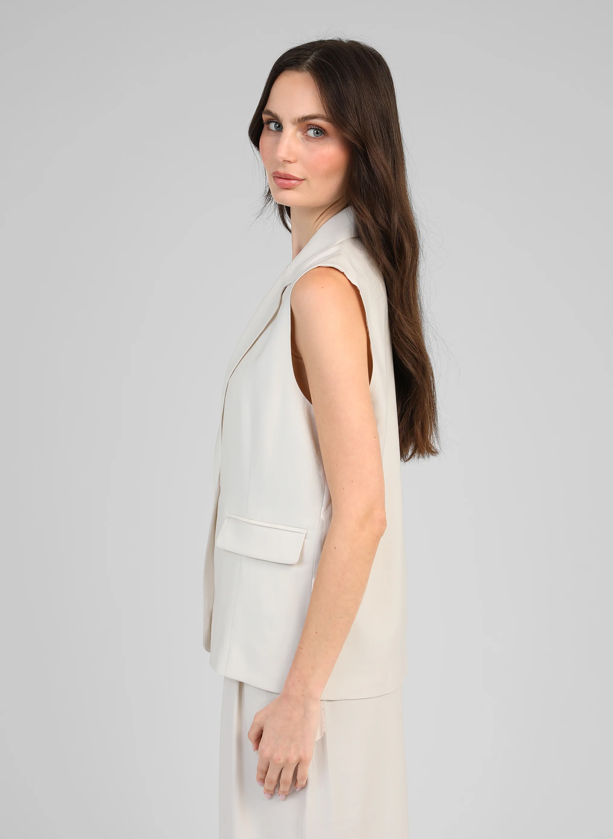 VESTE SANS MANCHES ZAKARITA ecru - Image 4